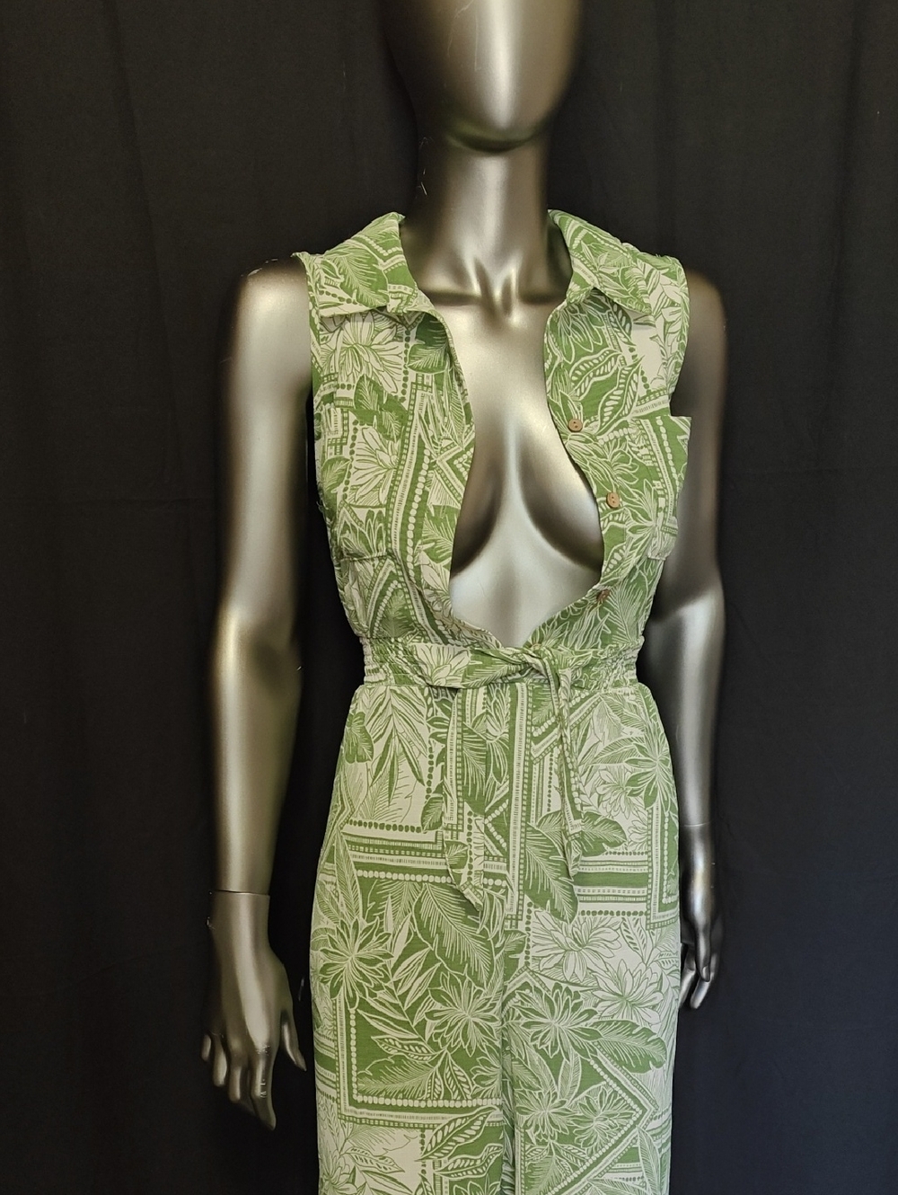 Green Tropical Print Sleeveless Jumpsuit